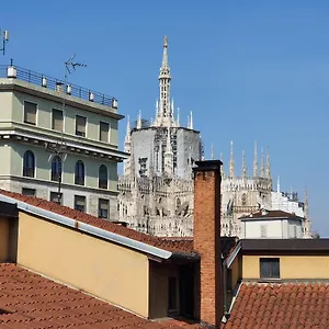 View Luxury Duomo , Milán Italia